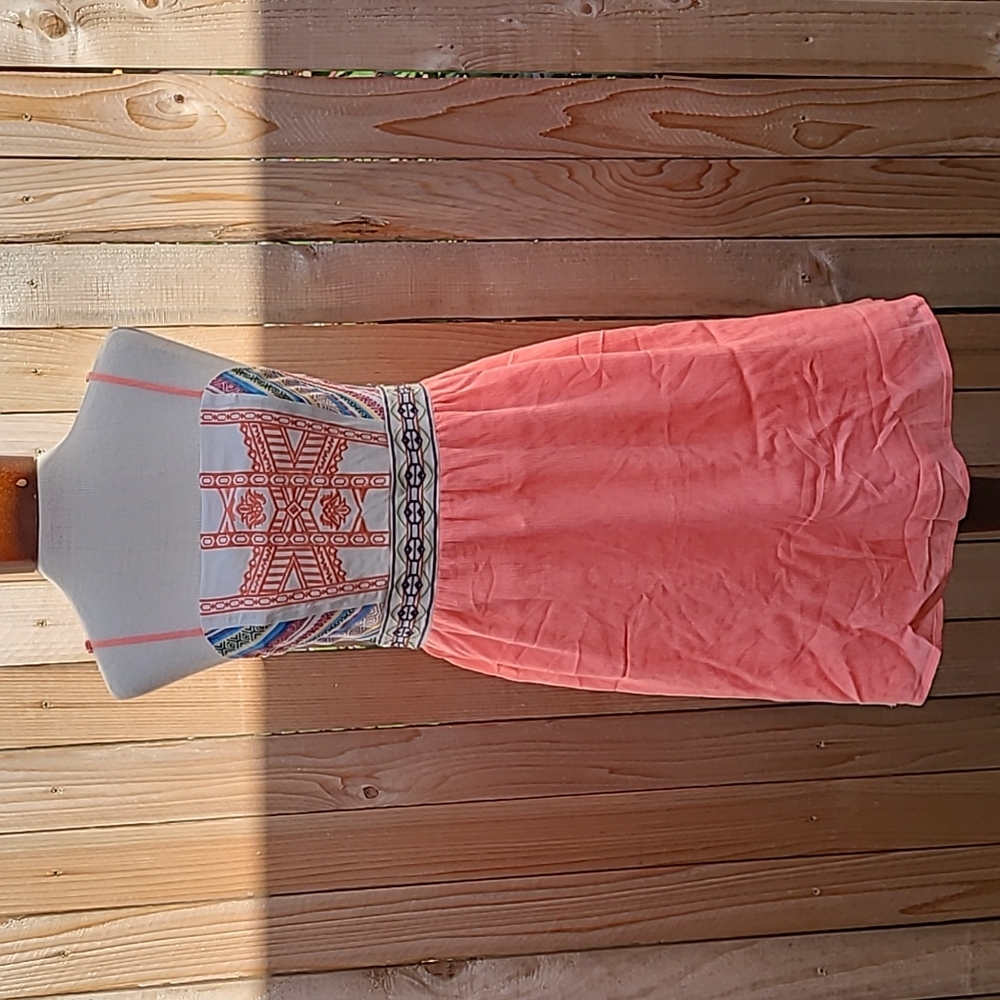 NWOT Flying Tomato embroidered strap dress